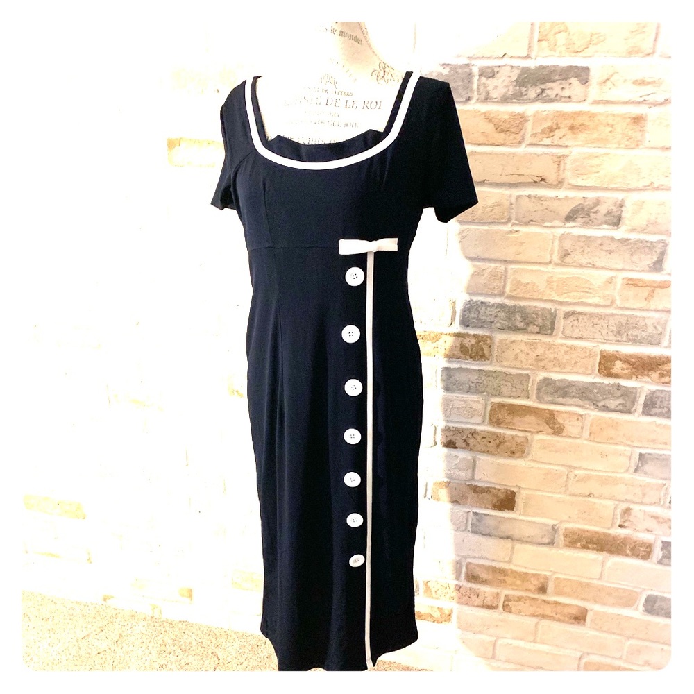 Wiggle dress